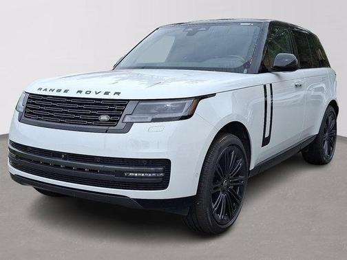 2025 Land Rover Range Rover P530 SE