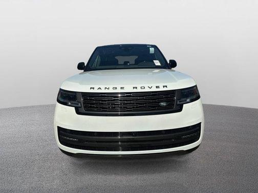 2025 Land Rover Range Rover P530 SE