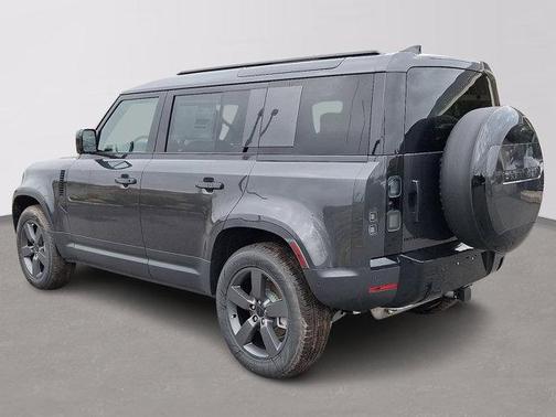 2026 Land Rover Defender 110 S
