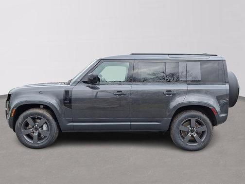 2026 Land Rover Defender 110 S