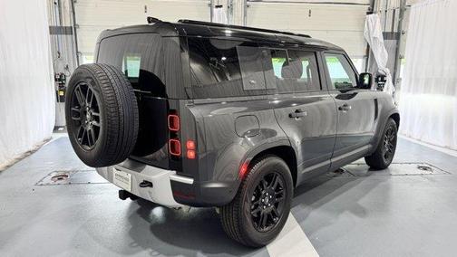 2024 Land Rover Defender P300