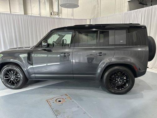 2024 Land Rover Defender P300