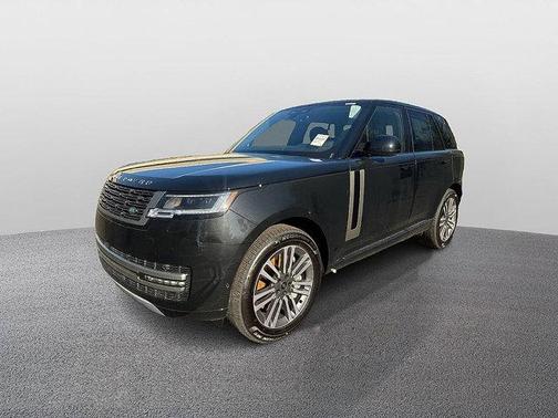 2025 Land Rover Range Rover P530 SE