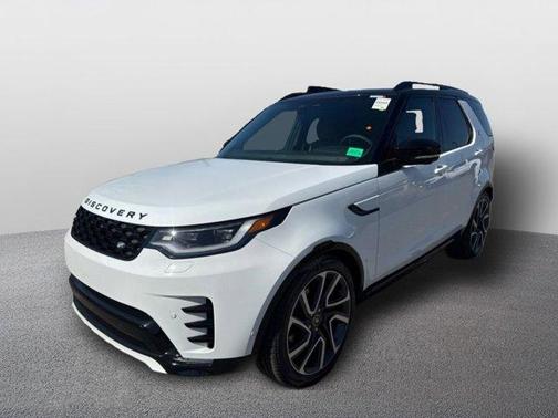 2025 Land Rover Discovery P300 Dynamic SE