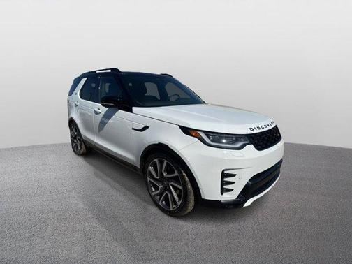2025 Land Rover Discovery P300 Dynamic SE