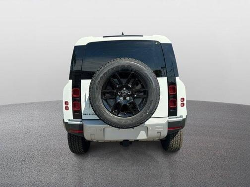 2025 Land Rover Defender P300