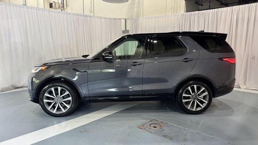 2025 Land Rover Discovery P360 Dynamic SE