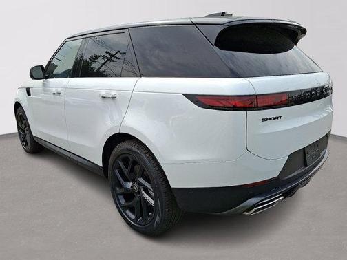 2025 Land Rover Range Rover Sport P360 SE