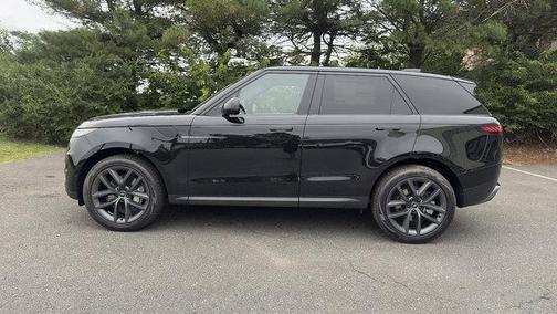 2025 Land Rover Range Rover Sport P360 SE