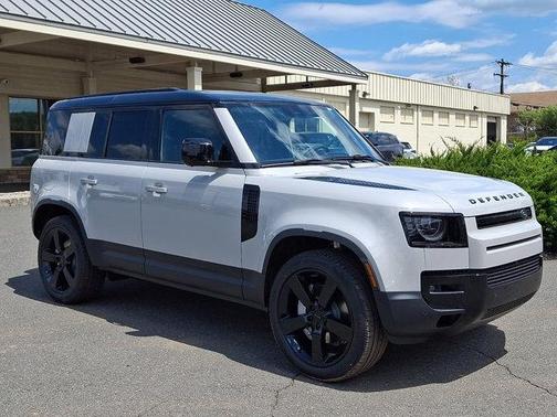Borasco Grey 2026 Land Rover Defender P300 S