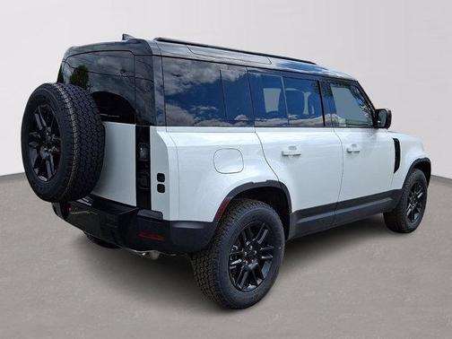 Fuji White 2026 Land Rover Defender P300 S