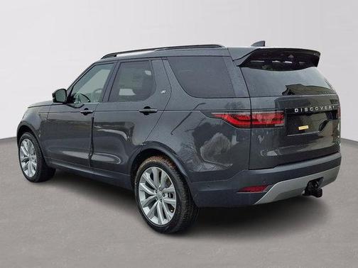 2026 Land Rover Discovery S