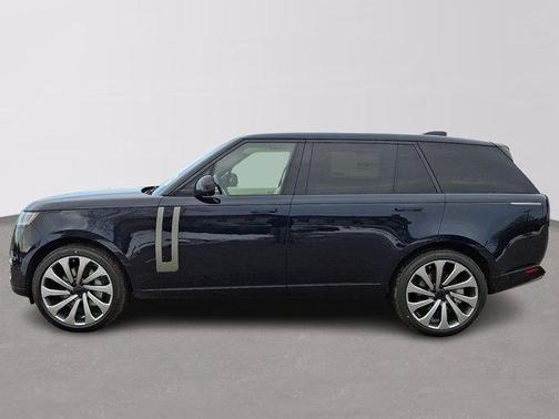 2026 Land Rover Range Rover P530 SE 7 Seat