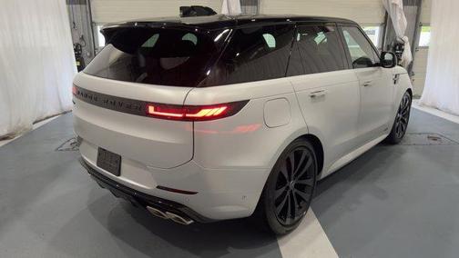 2025 Land Rover Range Rover Sport P530 Autobiography