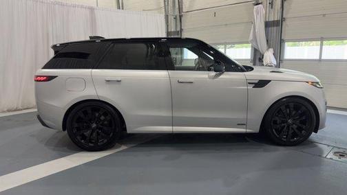 2025 Land Rover Range Rover Sport P530 Autobiography
