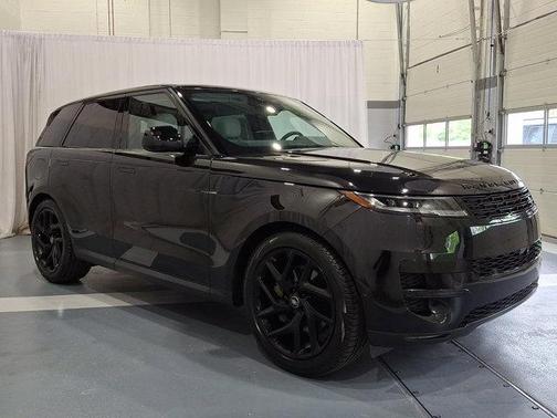Santorini Black 2024 Land Rover Range Rover Sport SE