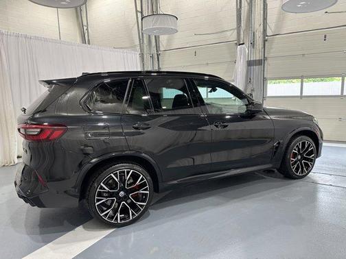 2022 BMW X5 M Base