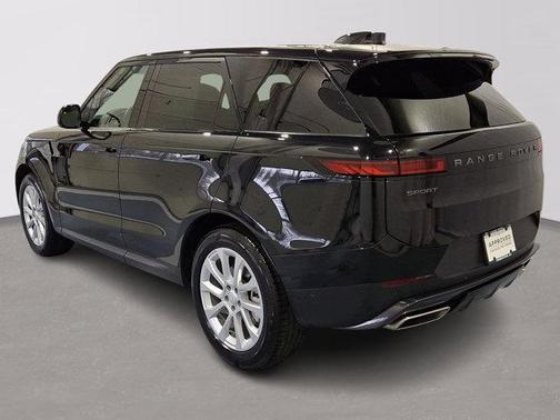 2025 Land Rover Range Rover Sport P360 SE
