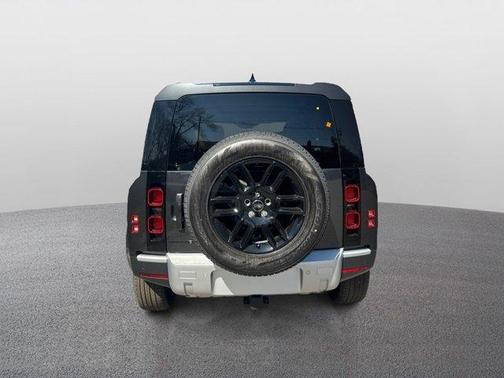 2025 Land Rover Defender P300