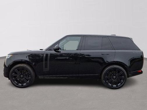 2025 Land Rover Range Rover P530 SE