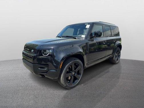 2025 Land Rover Defender P400 X-Dynamic SE