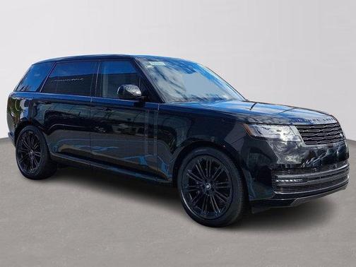 2025 Land Rover Range Rover P400 SE 7 Seat