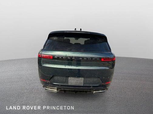 2025 Land Rover Range Rover Sport P460 Dynamic SE
