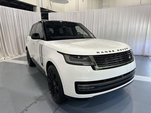 2023 Land Rover Range Rover P400 SE