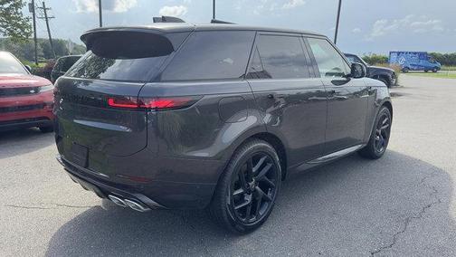 2025 Land Rover Range Rover Sport P530 Autobiography