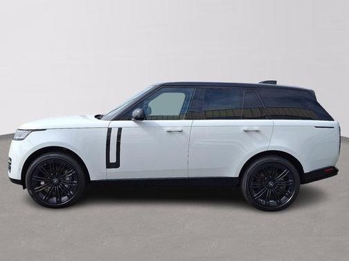 2025 Land Rover Range Rover P400 SE