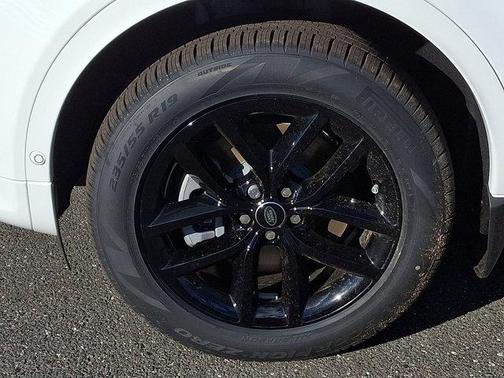 2025 Land Rover Discovery Sport S