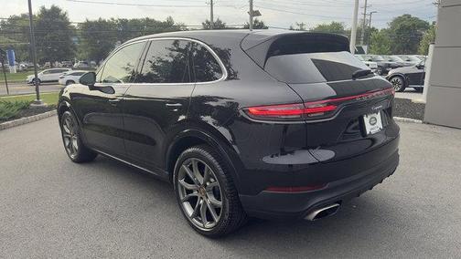 2022 Porsche Cayenne