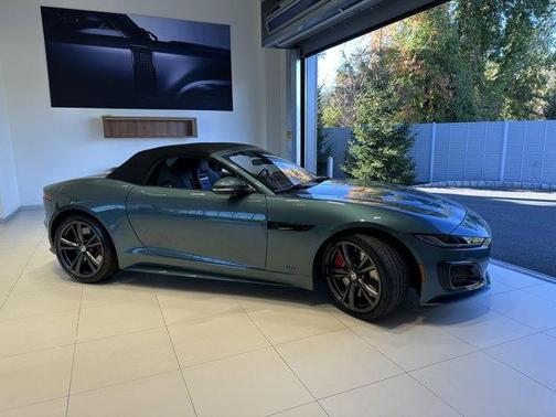2024 Jaguar F-TYPE P575 R75