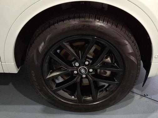 2025 Land Rover Discovery Sport S