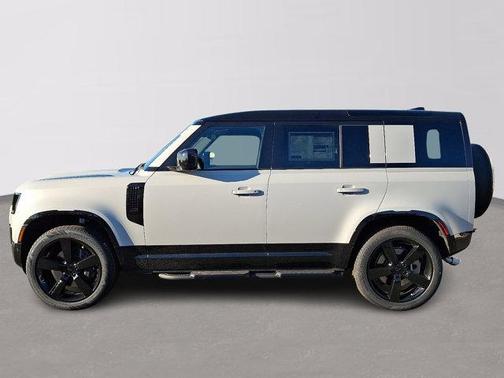 2026 Land Rover Defender X-Dynamic SE