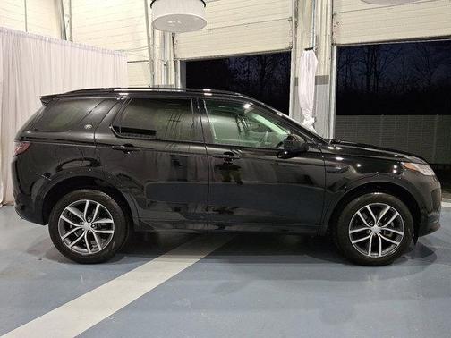 2025 Land Rover Discovery Sport S