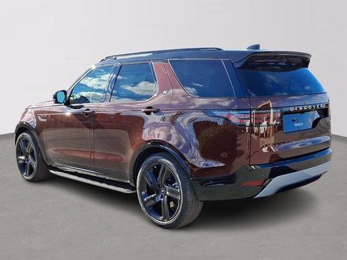 2026 Land Rover Discovery Tempest Edition