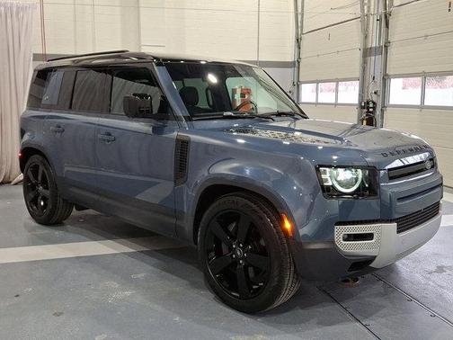 2021 Land Rover Defender 110 SE