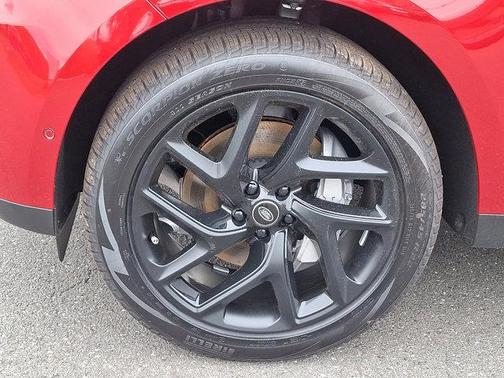 2025 Land Rover Range Rover Sport P360 SE