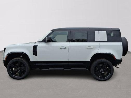 2025 Land Rover Defender P525 V8