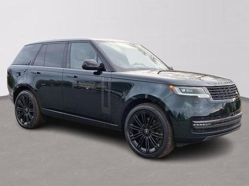 2025 Land Rover Range Rover P400 SE