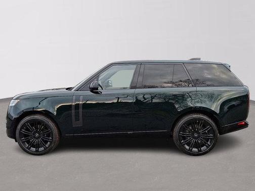 2025 Land Rover Range Rover P400 SE