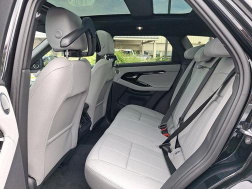 2026 Land Rover Range Rover Evoque Core S