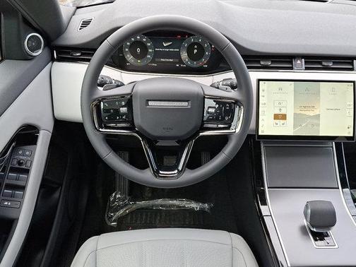 2026 Land Rover Range Rover Evoque Core S