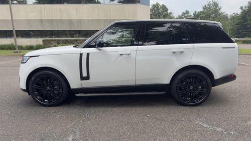 2025 Land Rover Range Rover P400 SE
