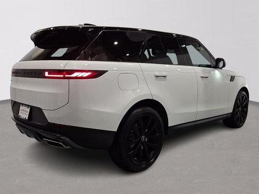 Fuji White 2025 Land Rover Range Rover Sport P360 SE