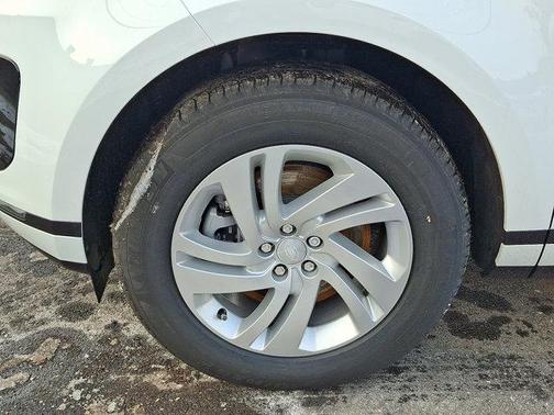 2026 Land Rover Range Rover Evoque Core S