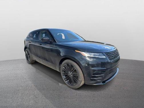 2026 Land Rover Range Rover Velar Dynamic SE