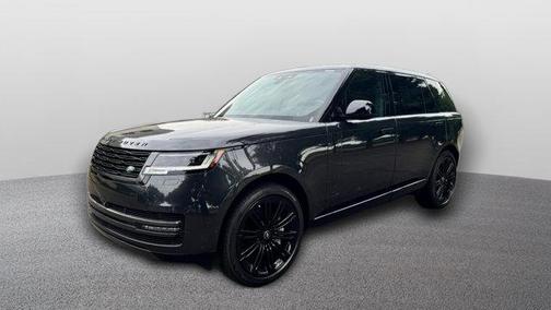 2025 Land Rover Range Rover P530 SE 7 Seat
