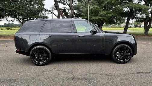 2025 Land Rover Range Rover P530 SE 7 Seat